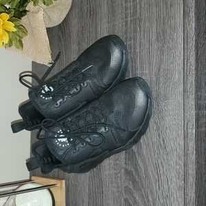 Nike Air Hurache Womens Size 6.5